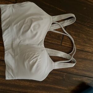 Lululemon like cloud sports bra